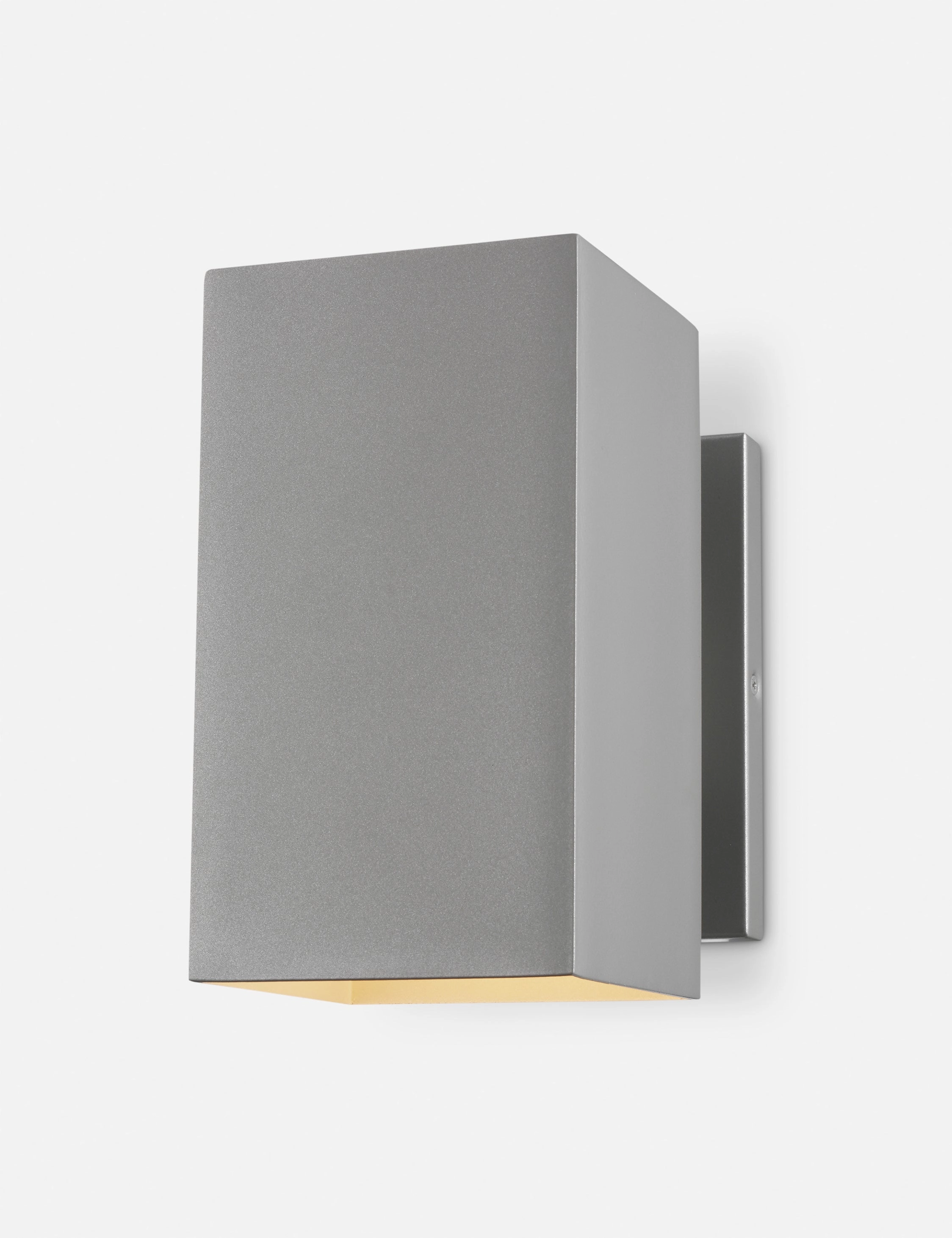 Lennart Outdoor Sconce