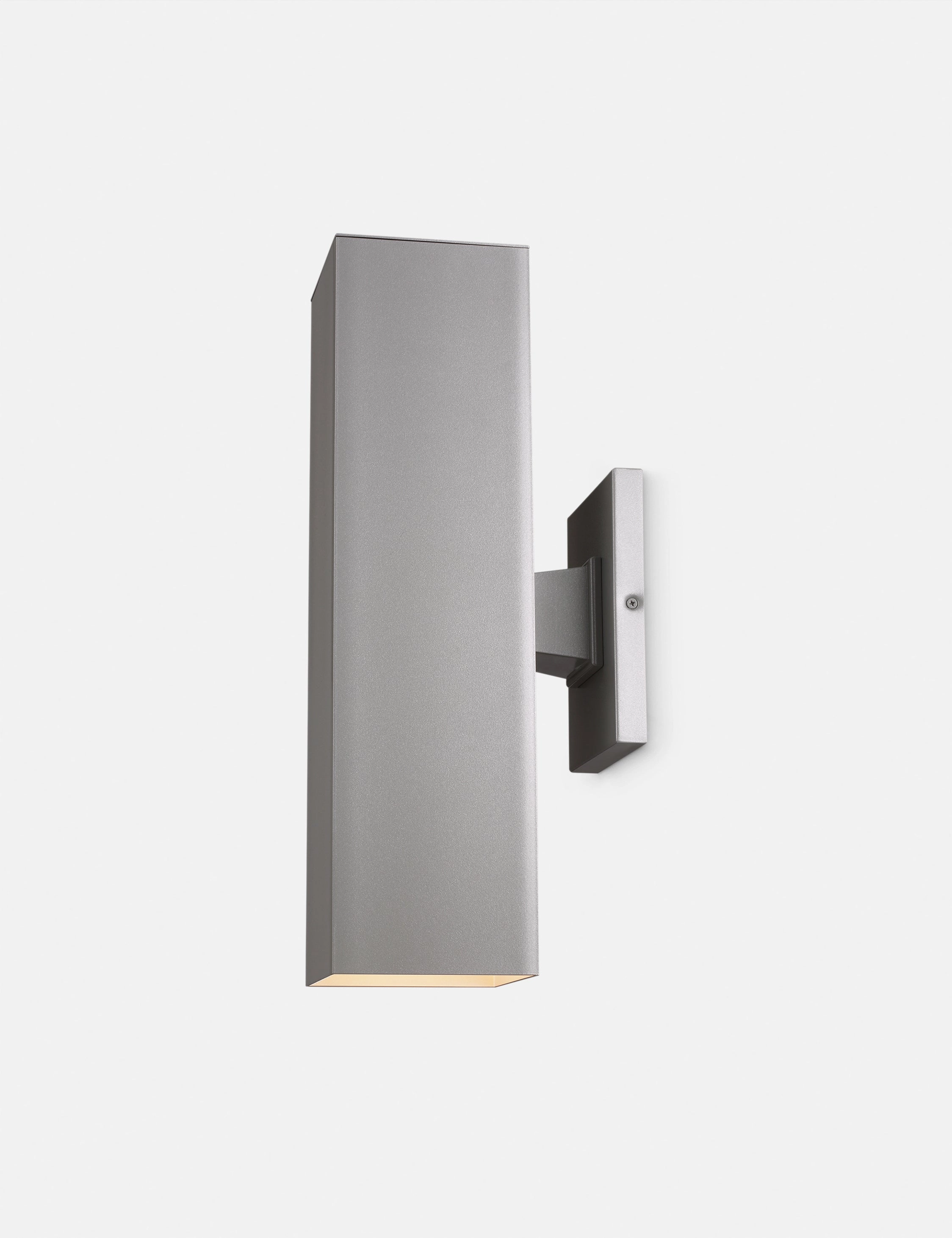 Lennart Outdoor Sconce