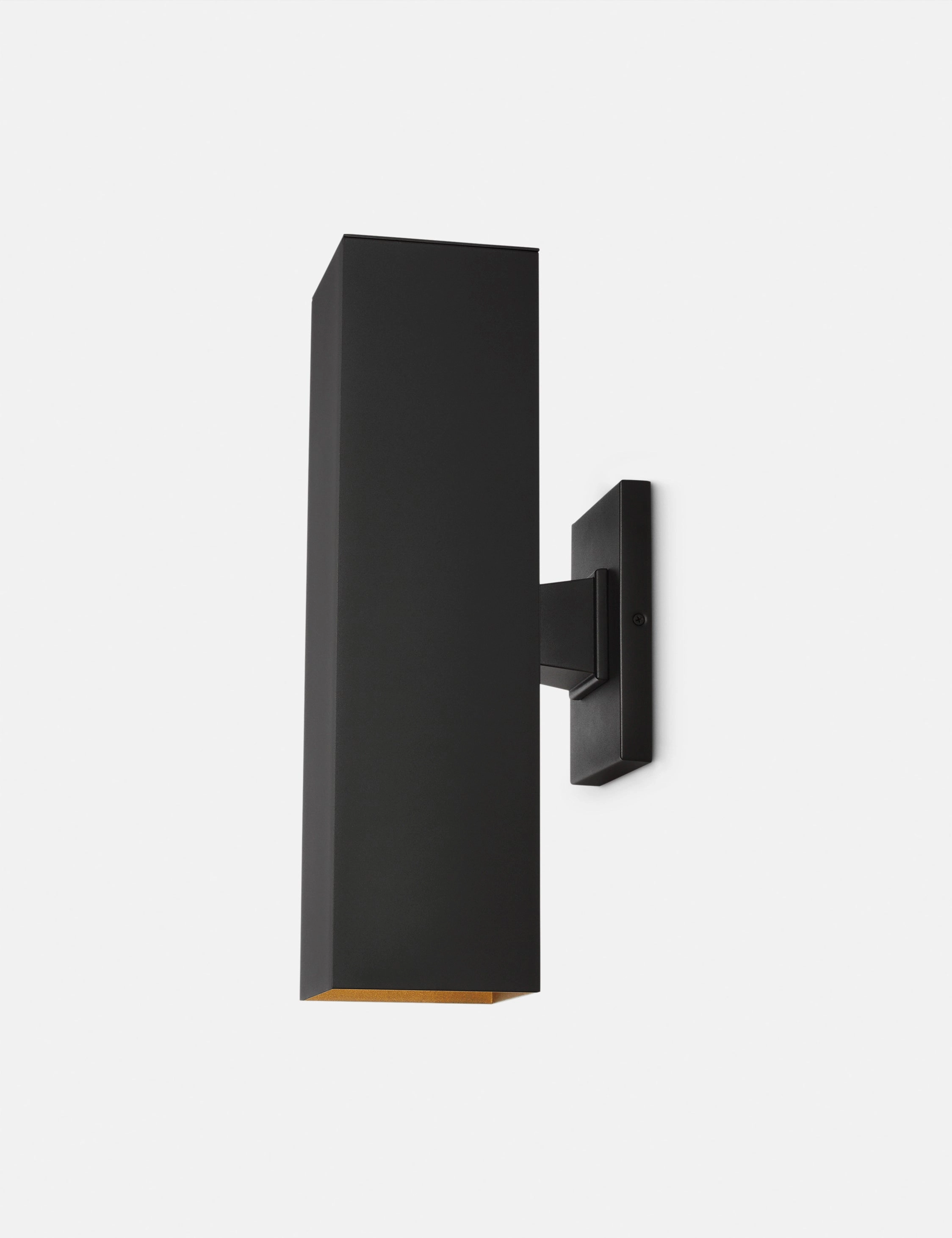 Lennart Outdoor Sconce