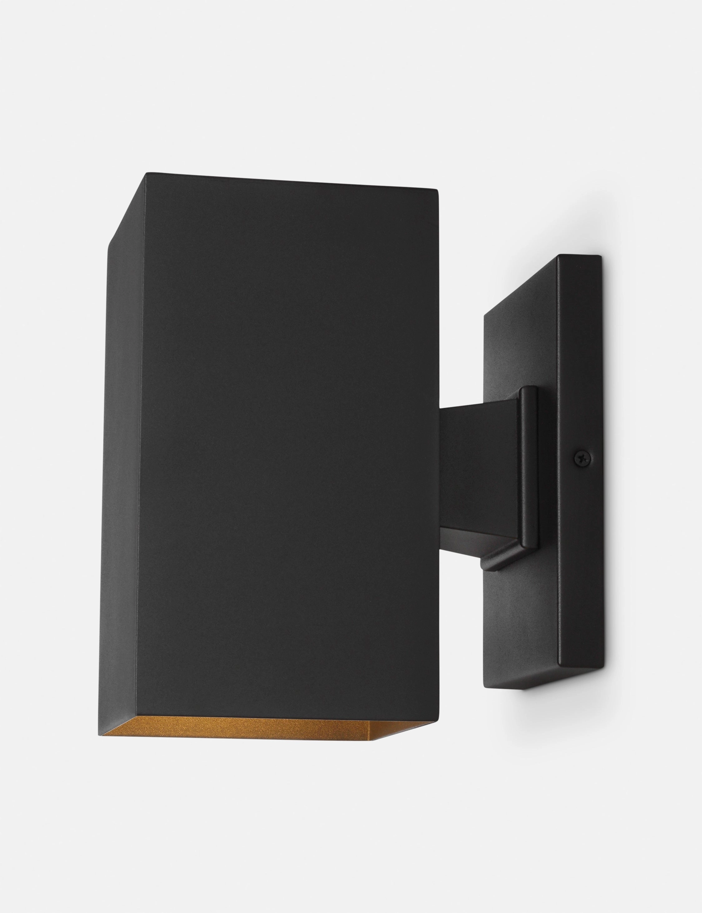 Lennart Outdoor Sconce