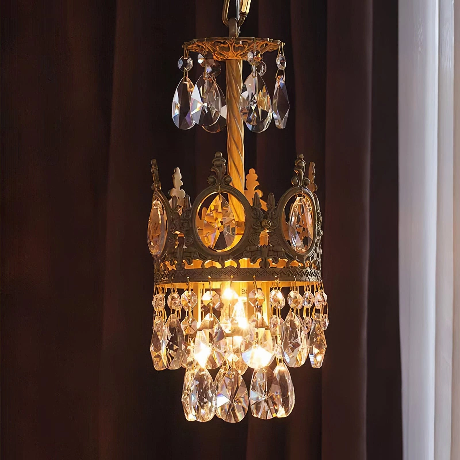 Linfort Brass Chandelier