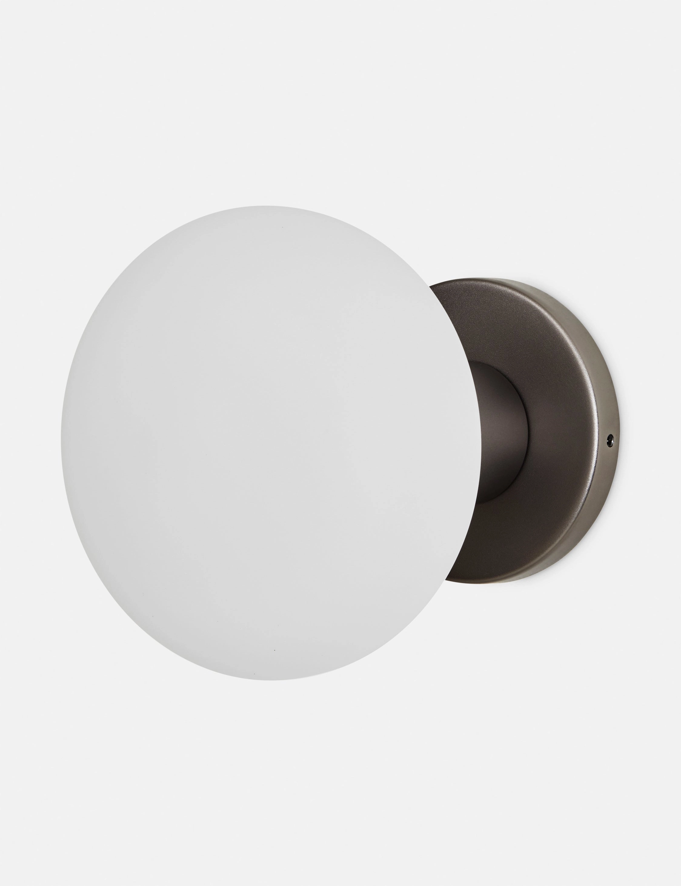 Lochan Outdoor Sconce with Oval by Tala
