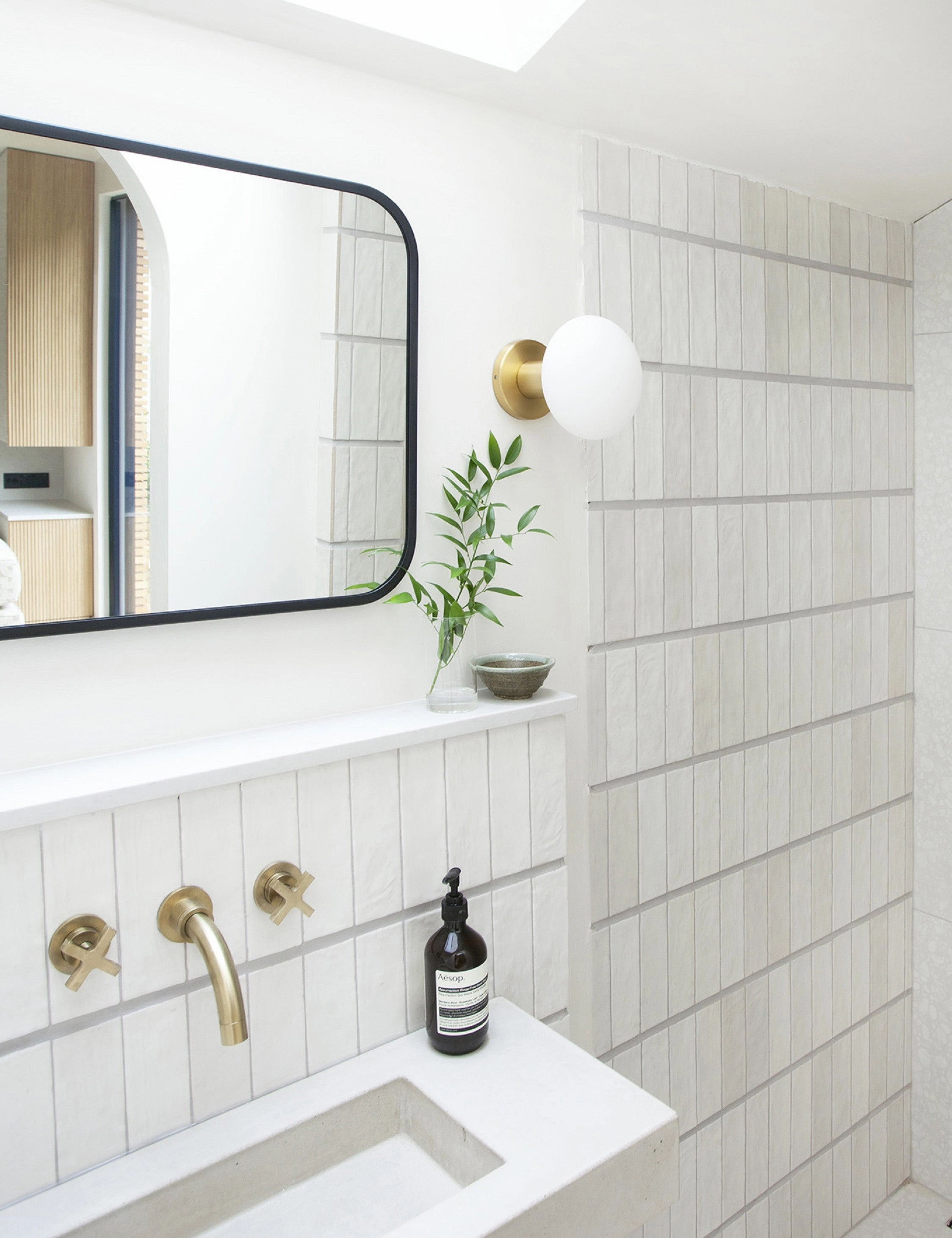 Lochan Outdoor Sconce with Oval by Tala