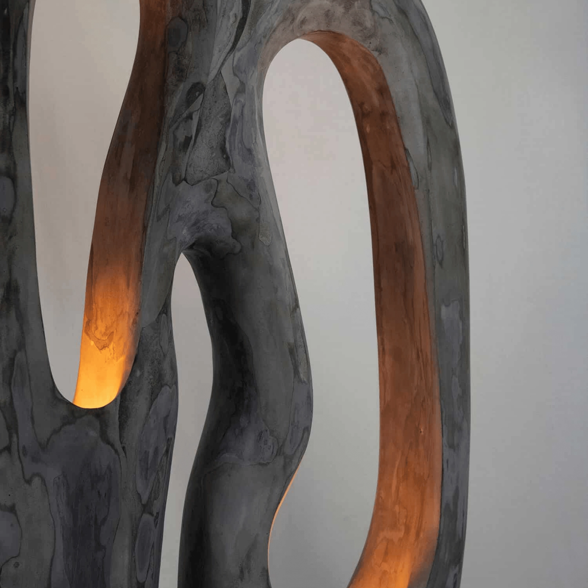 Longing Floor Lamp