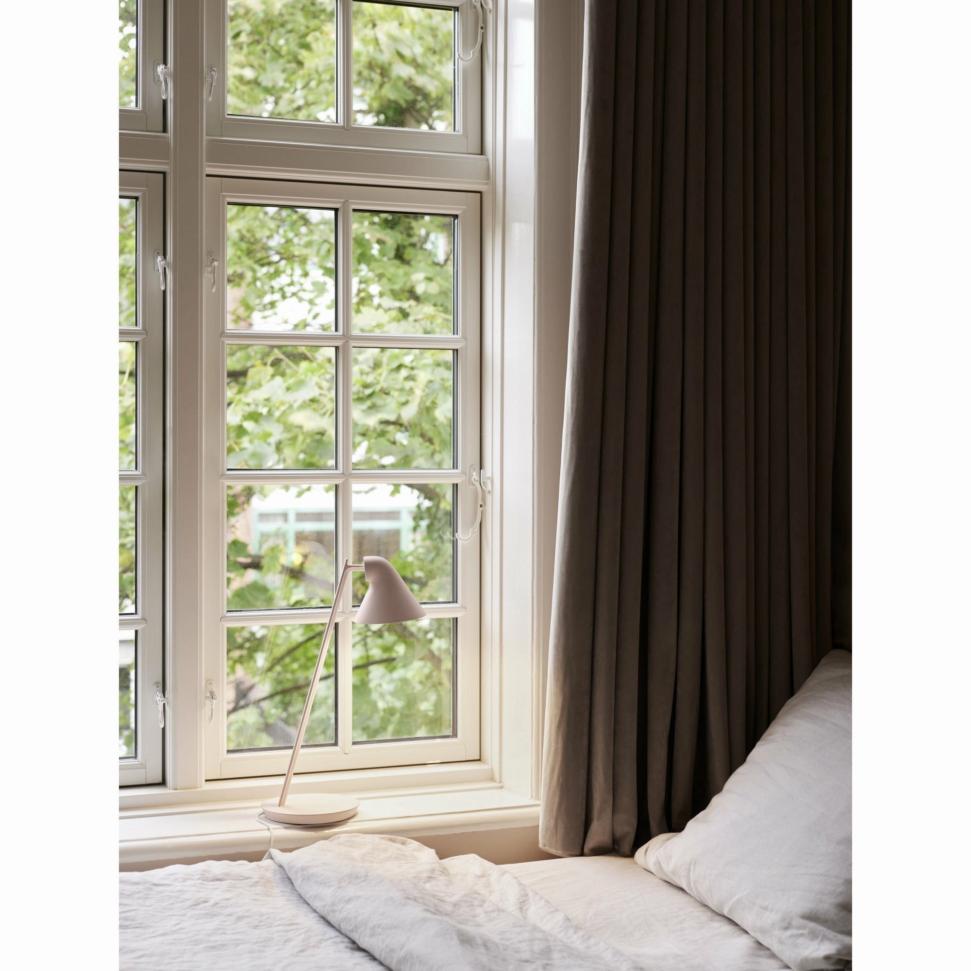 Louis Poulsen Njp Mini Table Lamp, White