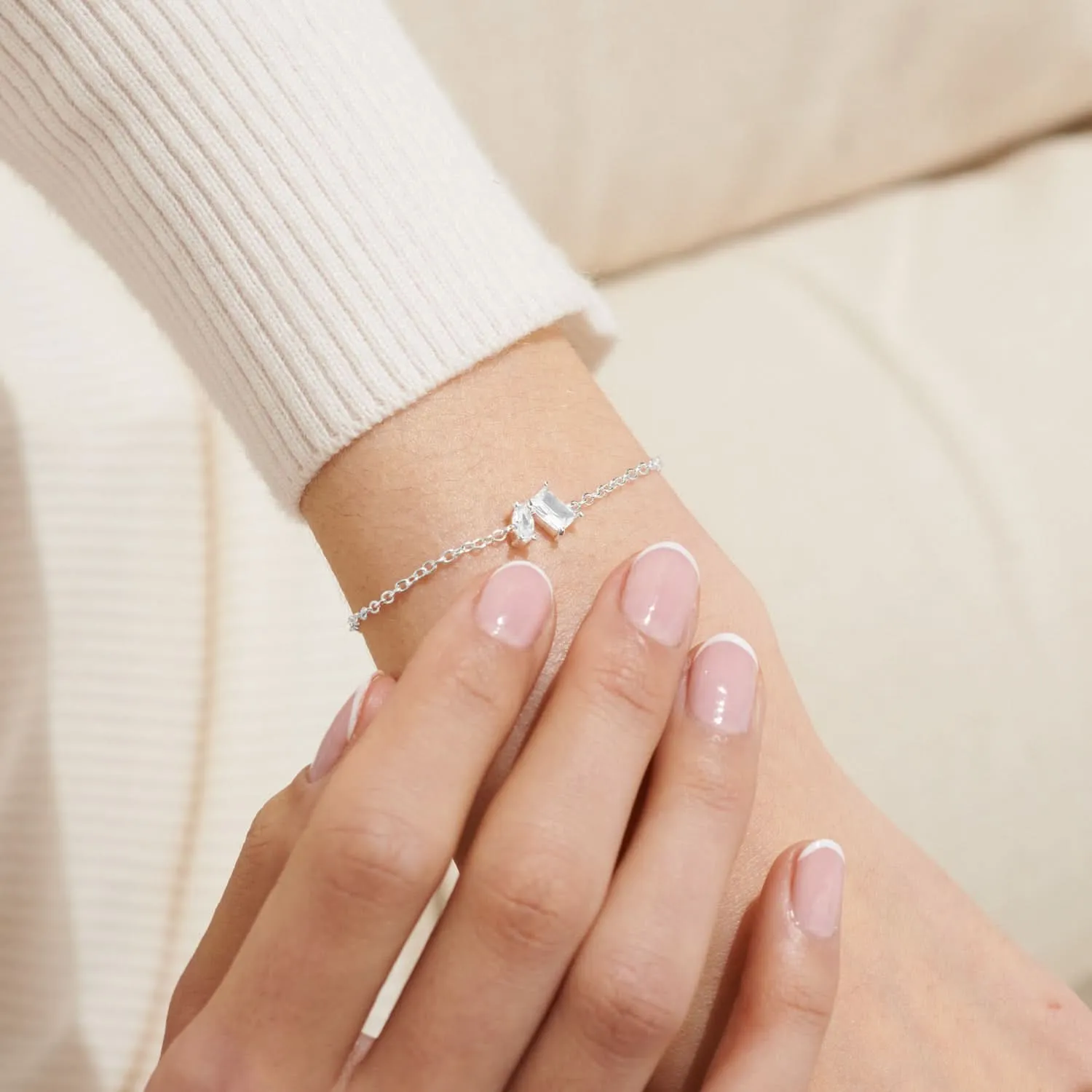Love You Lots Love You Sister Silver Plated Bracelet 7701 Joma Jewellery