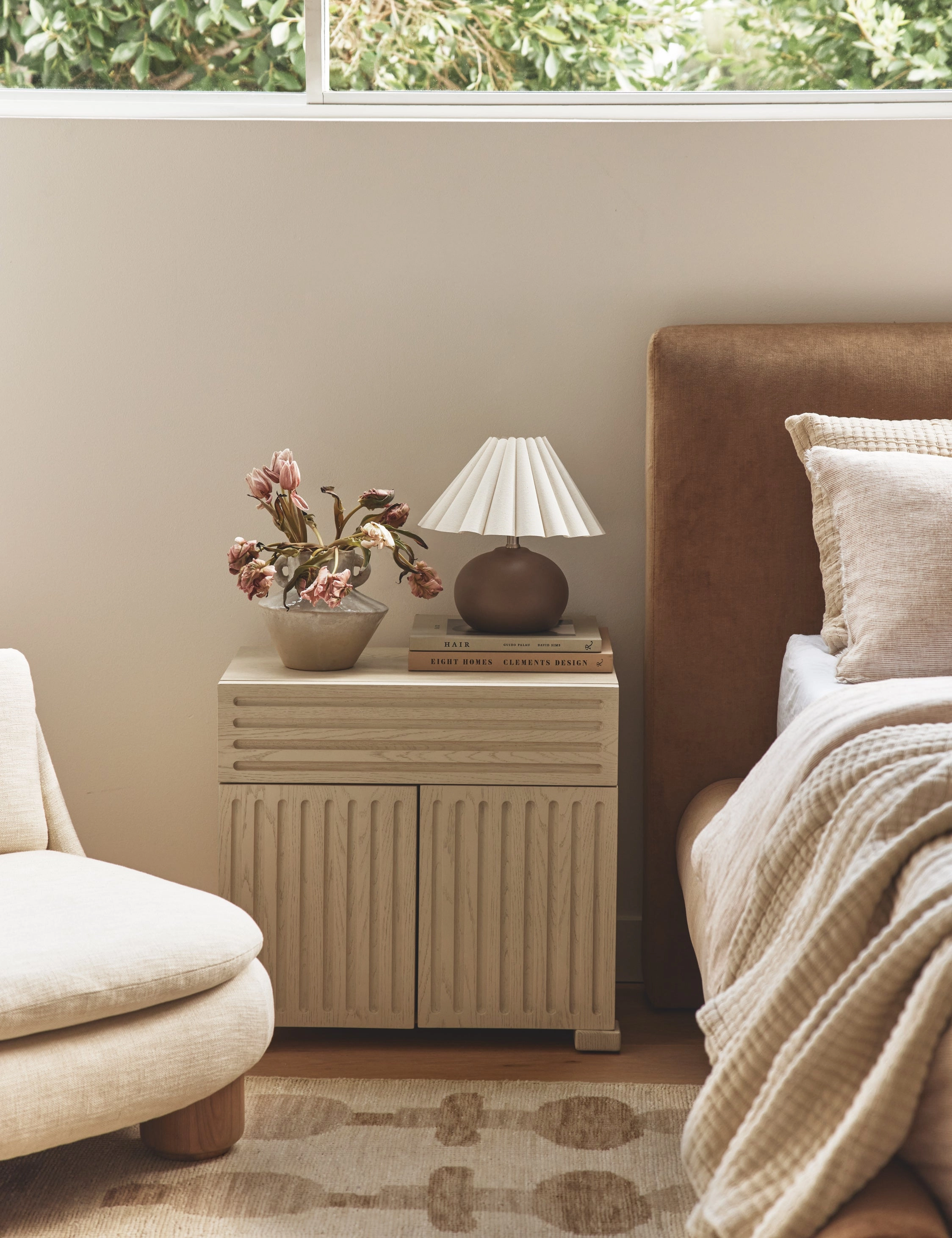 Luis Table Lamp