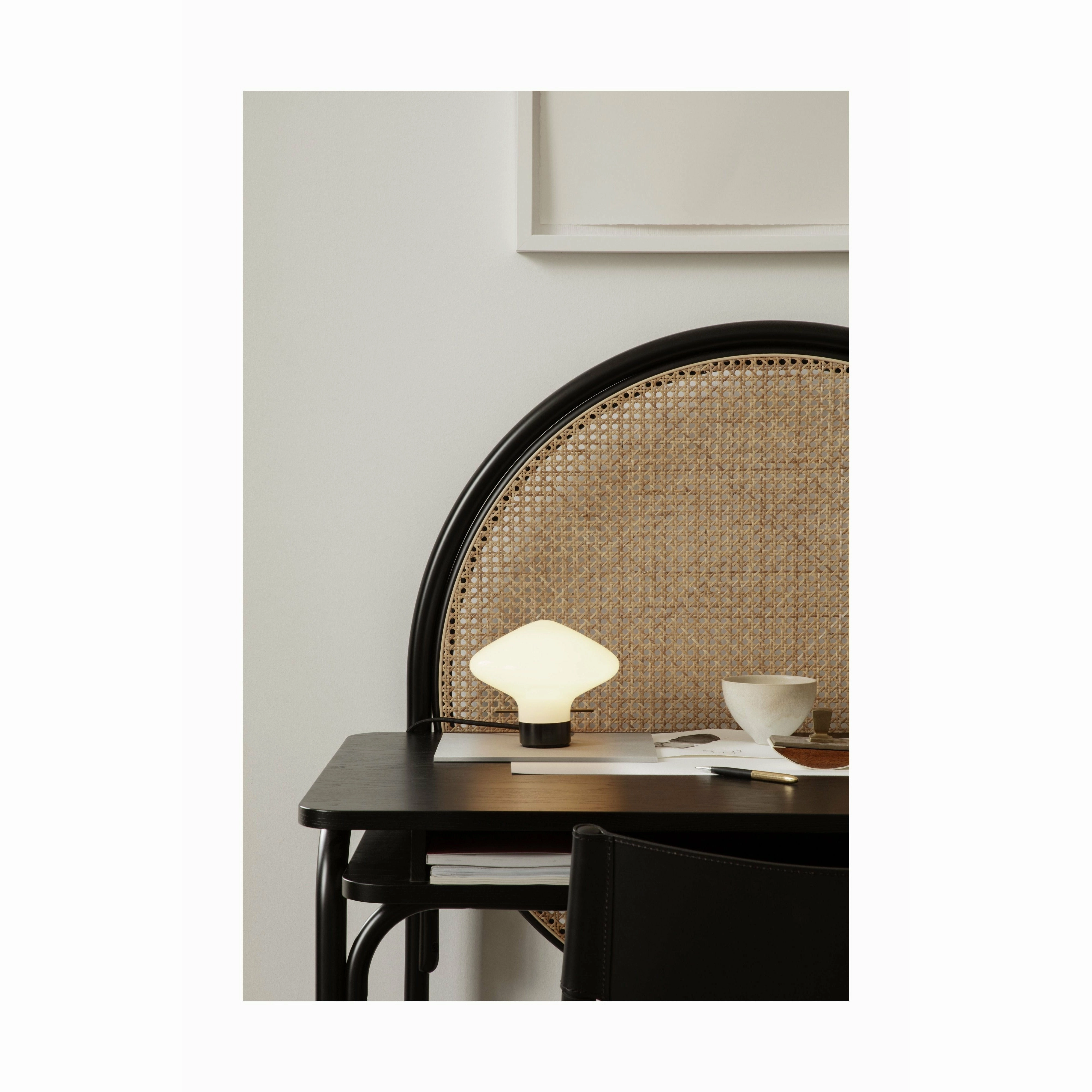 Lyfa Repose Table Lamp 175, Black