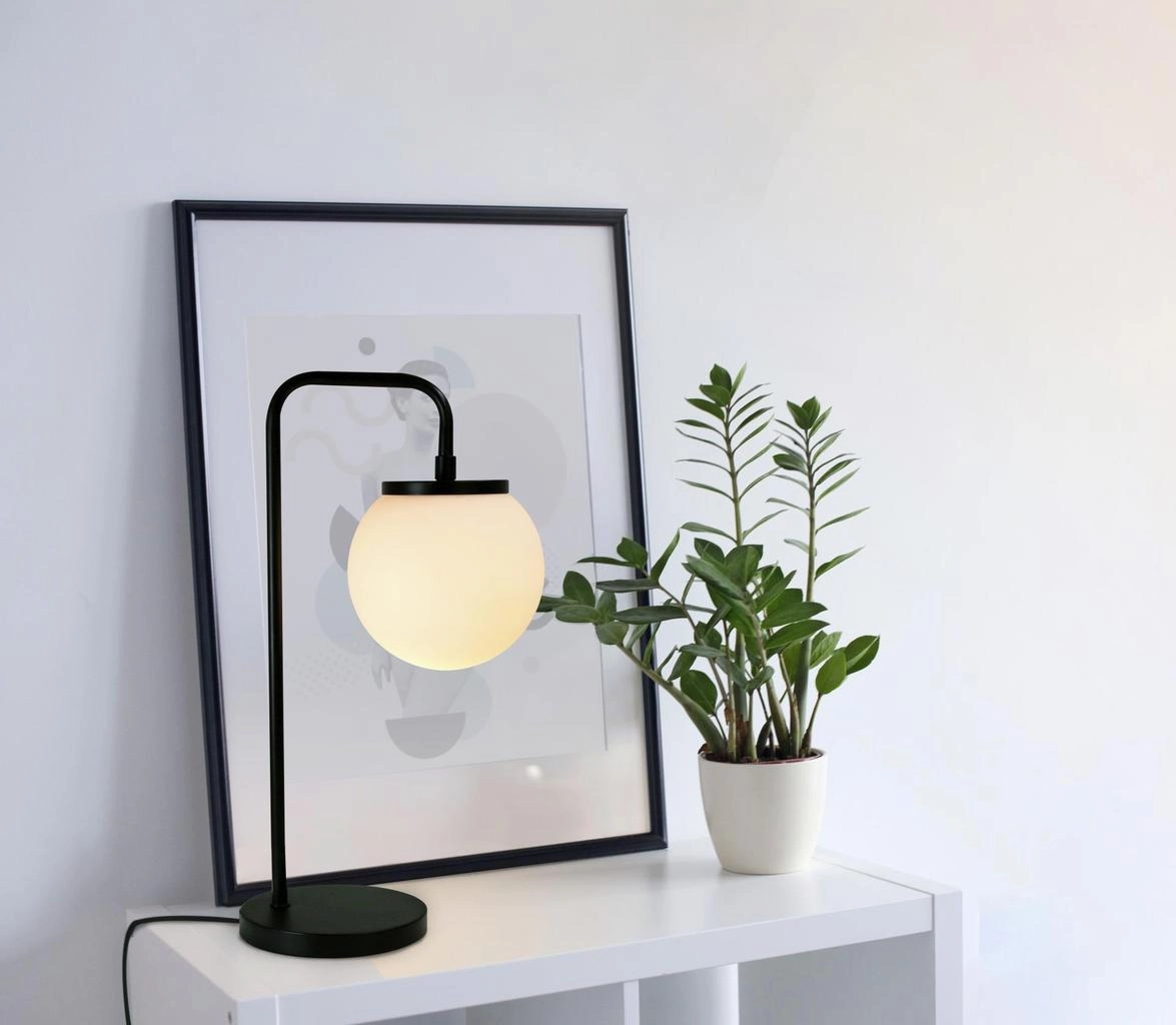 Maja Bordlampe
