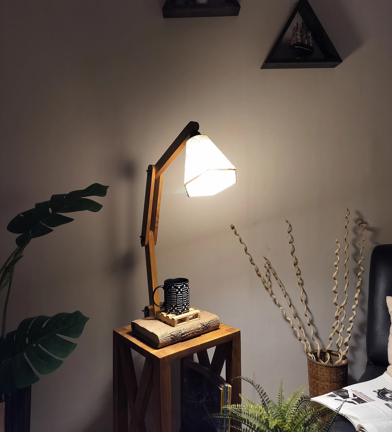 Maurice Wooden Floor Lamp with Brown Base and Jute Fabric Lampshade (BULB NOT INCLUDED)