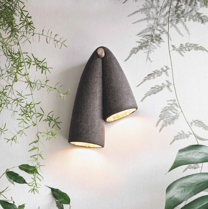 Melo Sconce