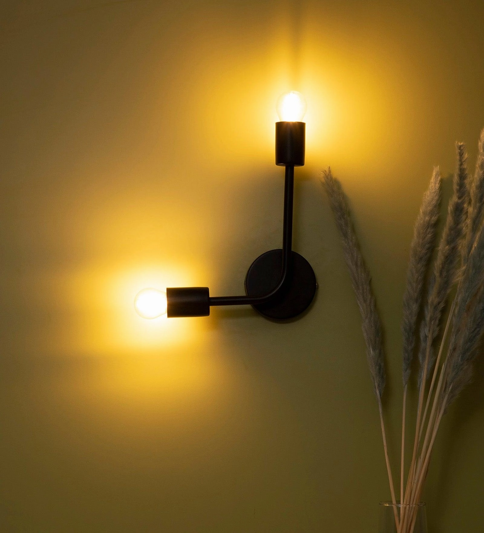 mila Wall Sconce