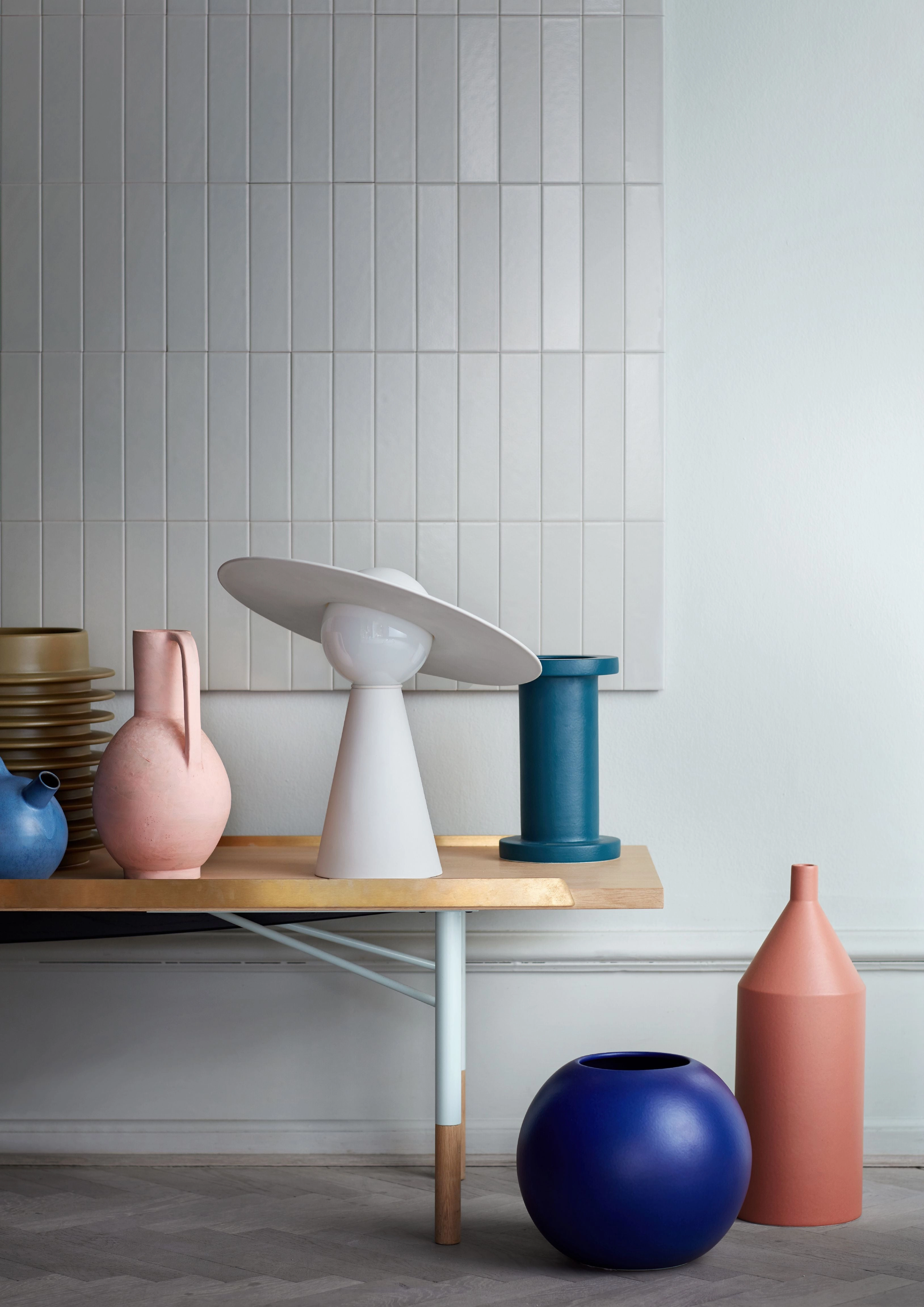 Moebe Ceramic Table Lamp, White