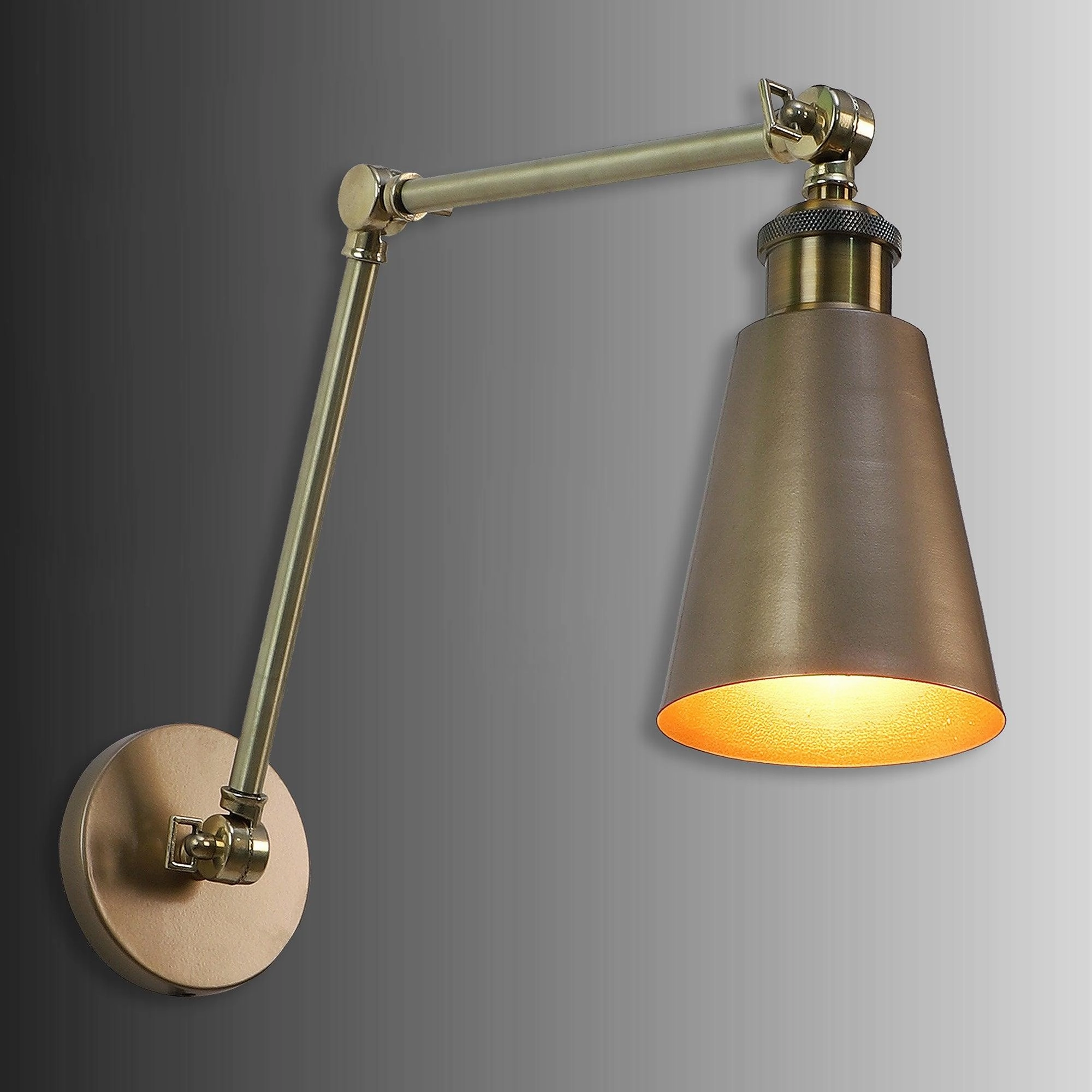 Morden Brass Metal Wall Light by SS Lightings