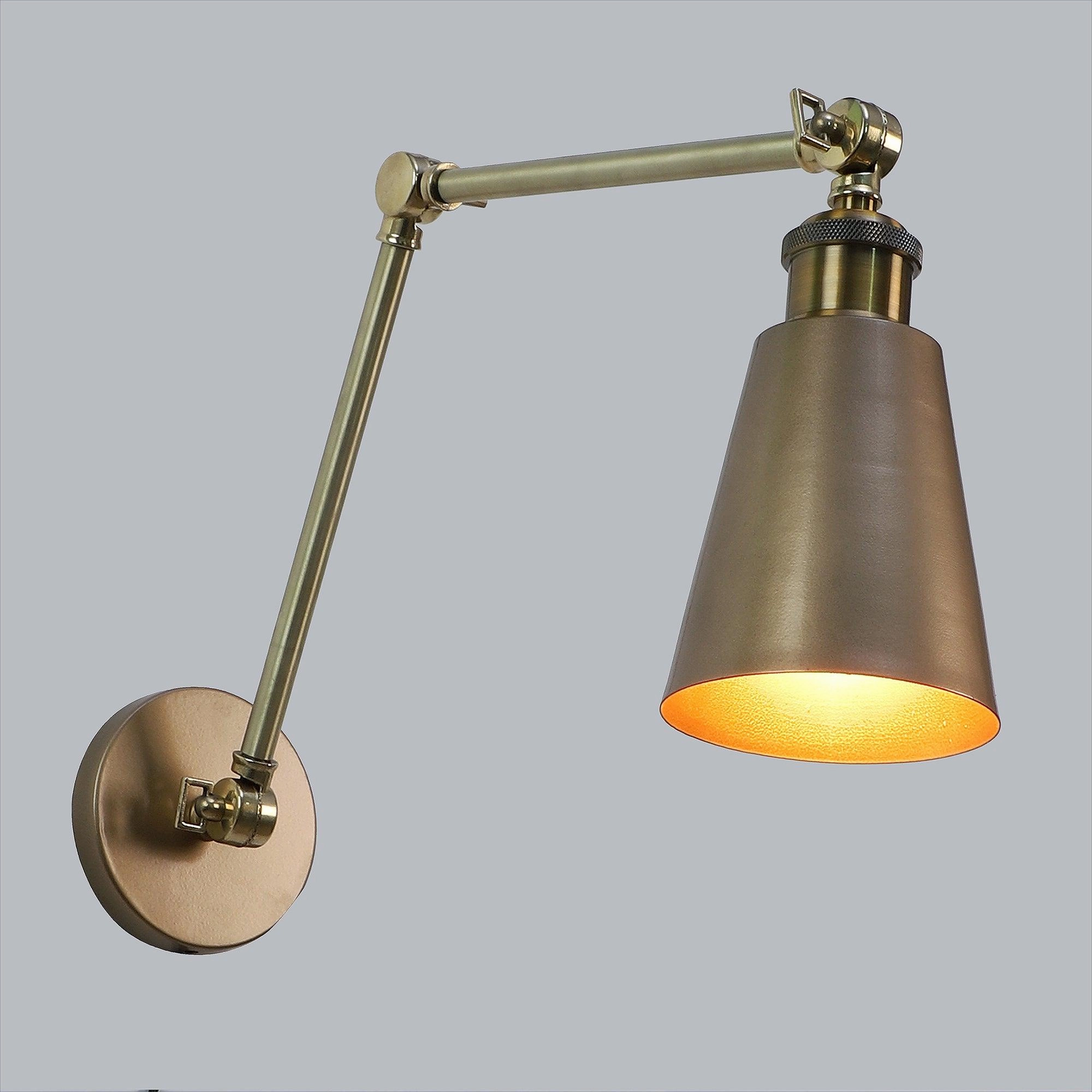 Morden Brass Metal Wall Light by SS Lightings