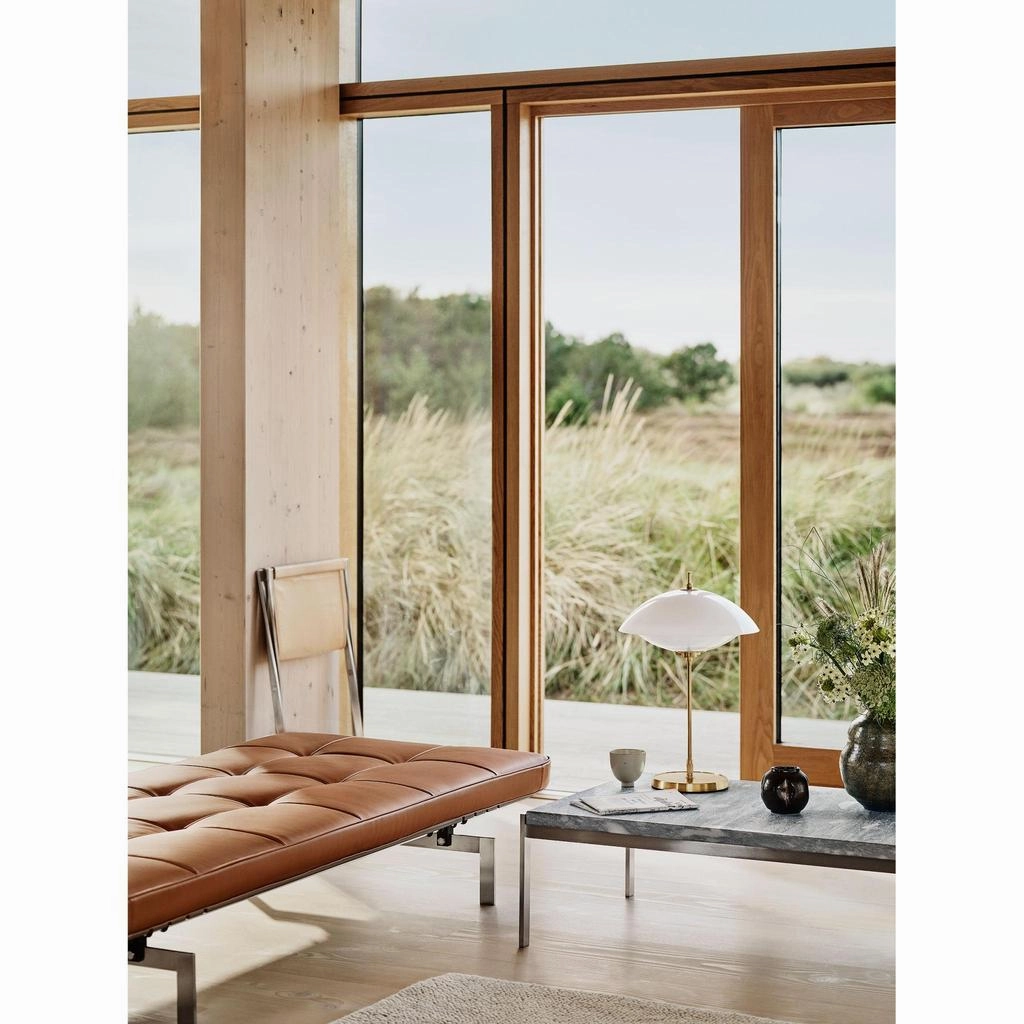 MUSLING BORDLAMPE 33 - Fritz Hansen Lighting A/S