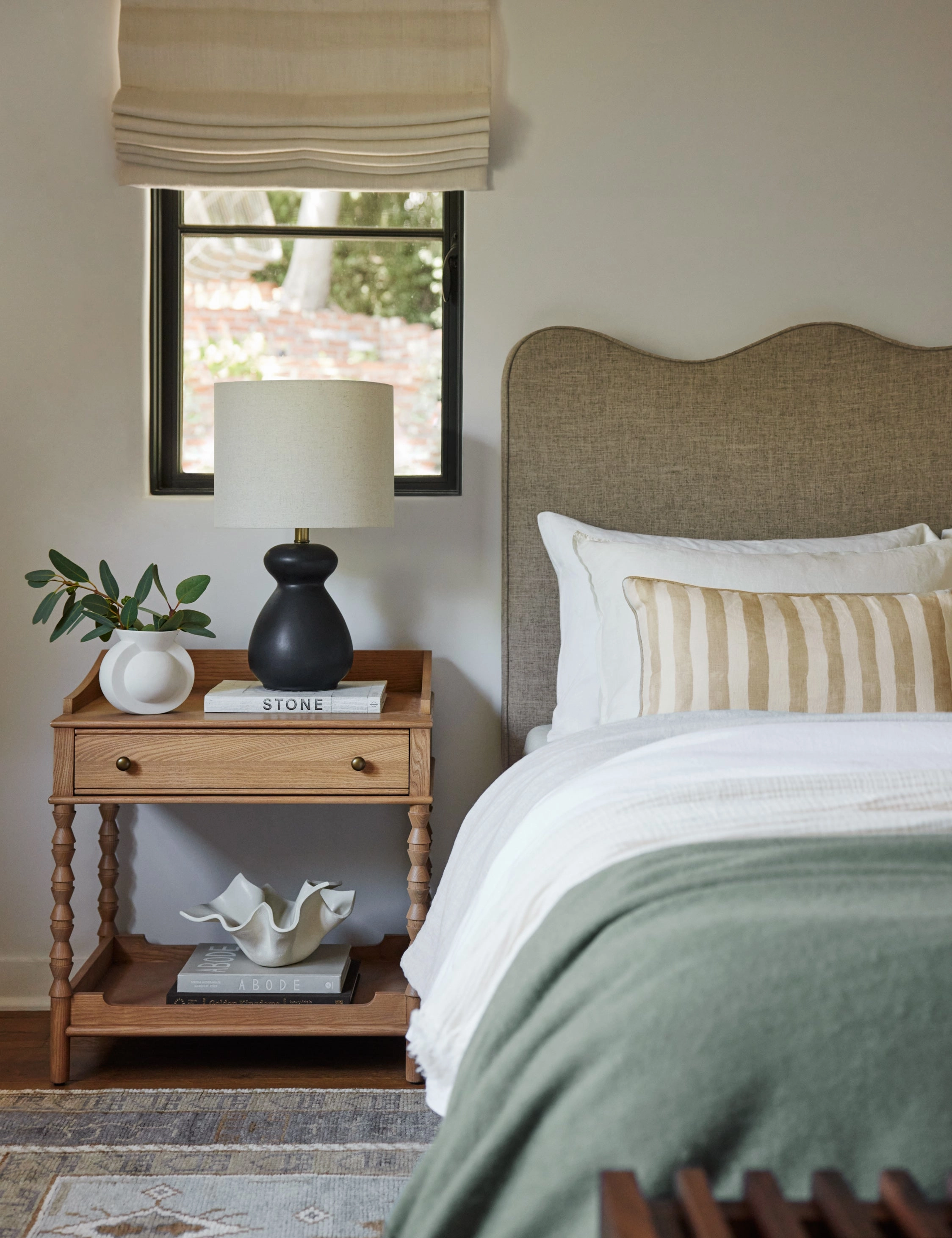 Nasima Table Lamp
