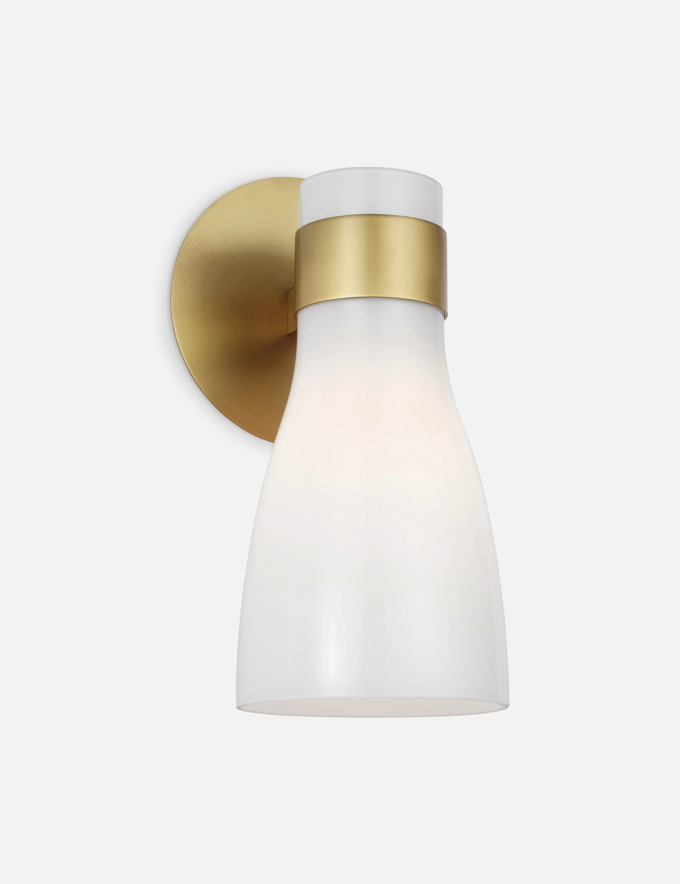Nassif Sconce
