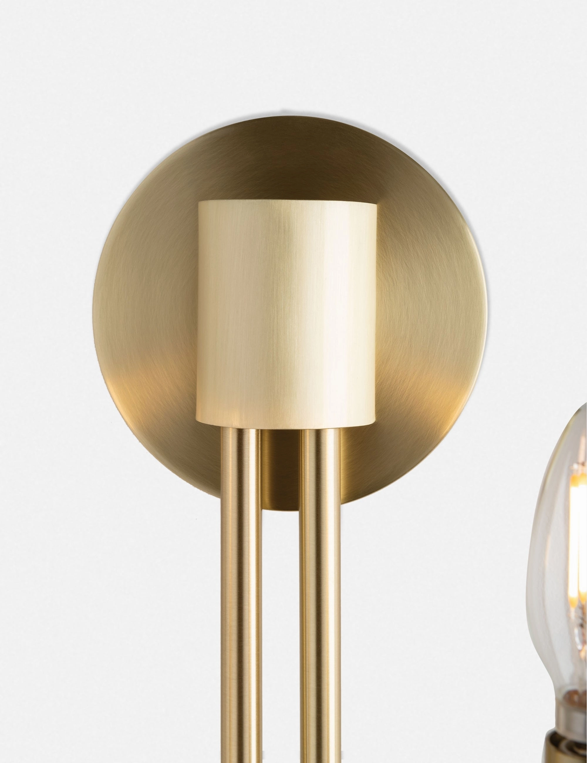 Naydeen Sconce