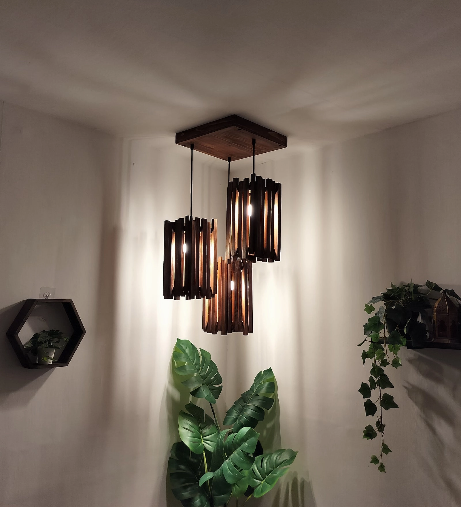 Palisade Brown Wooden Cluster Hanging Lamp (BULB NOT INCLUDED) contemporary ceiling fixture