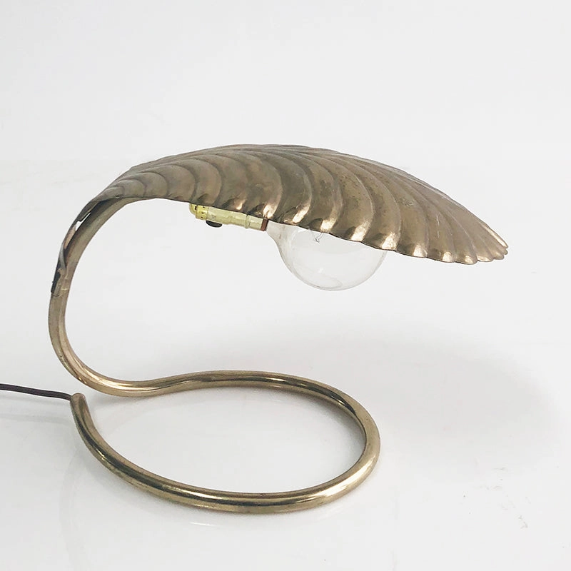Palm Lamp