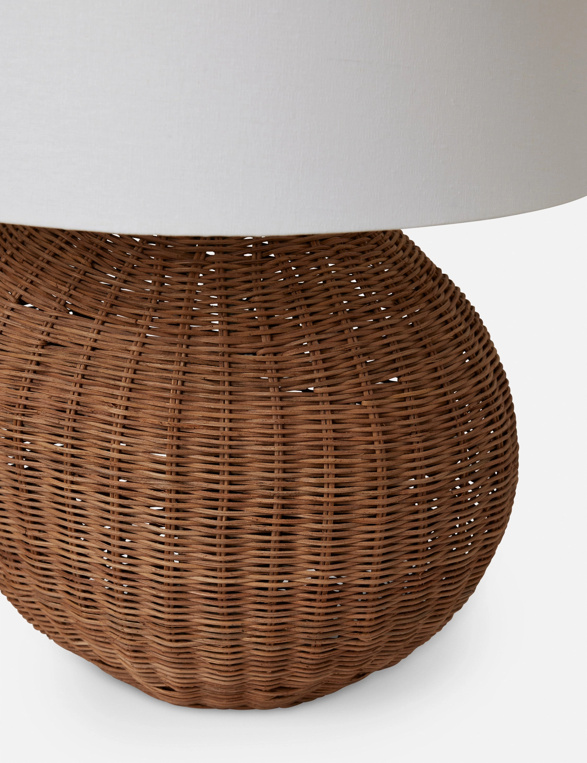 Palta Table Lamp