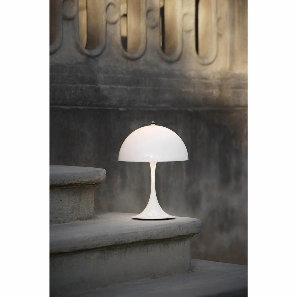 PANTHELLA 250 - PORTABLE BORDLAMPE - HVID OPALT AKRYL