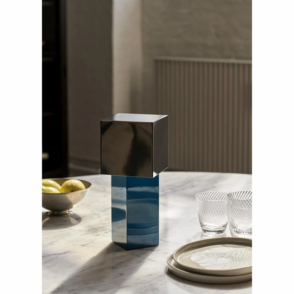 PIVOT PORTABLE ATD7 BLUE SILVER BORDLAMPE - &TRADITION