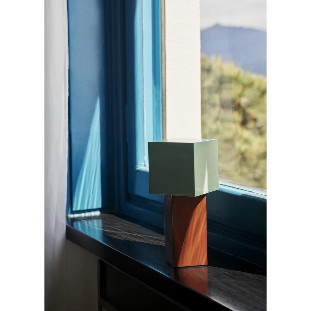 PIVOT PORTABLE ATD7 RUSTY MINT BORDLAMPE - &TRADITION