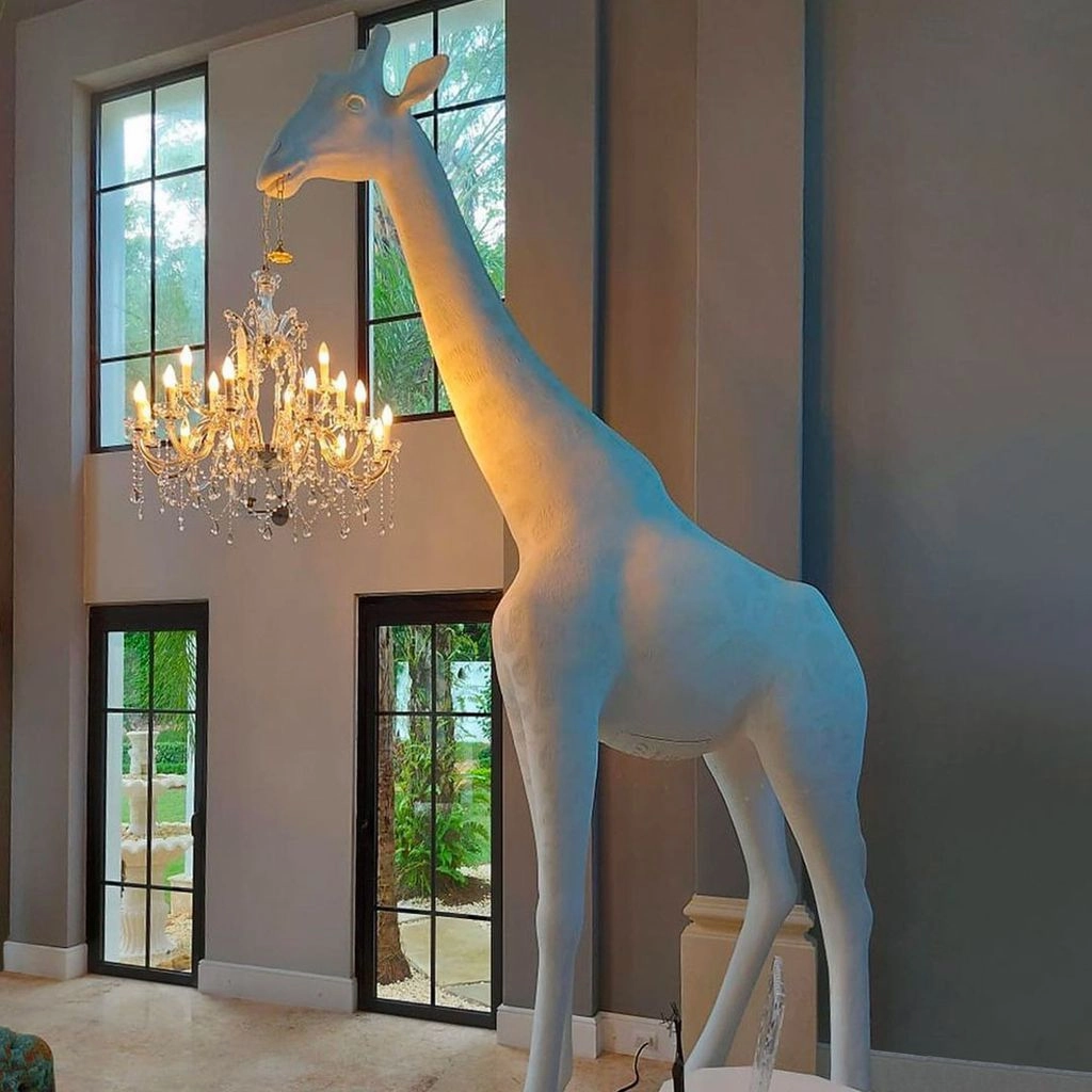 Qeeboo Giraffe In Love Indoor Floor Lamp H 4m, Black