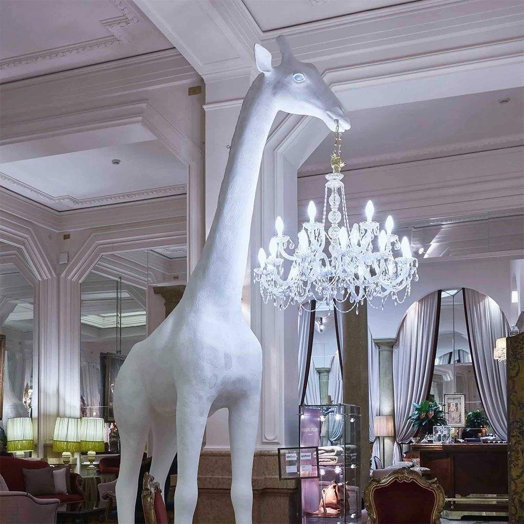 Qeeboo Giraffe In Love Indoor Floor Lamp H 4m, Black