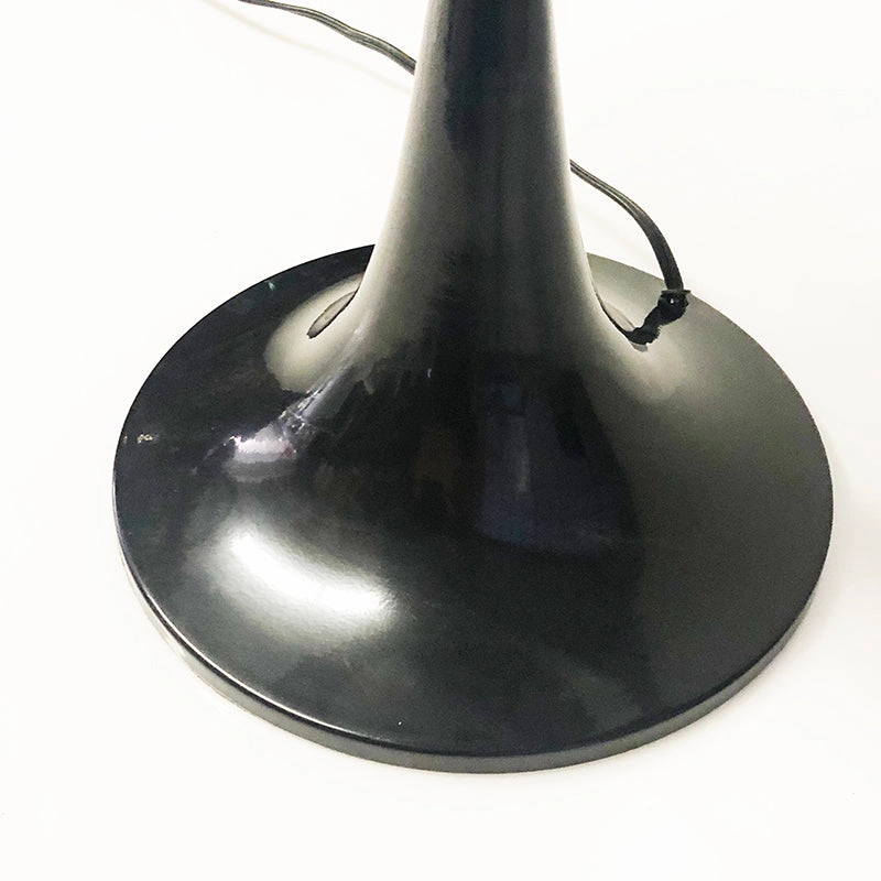 Quinn Lamp