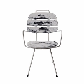 Ribs Chair indoor ambient light