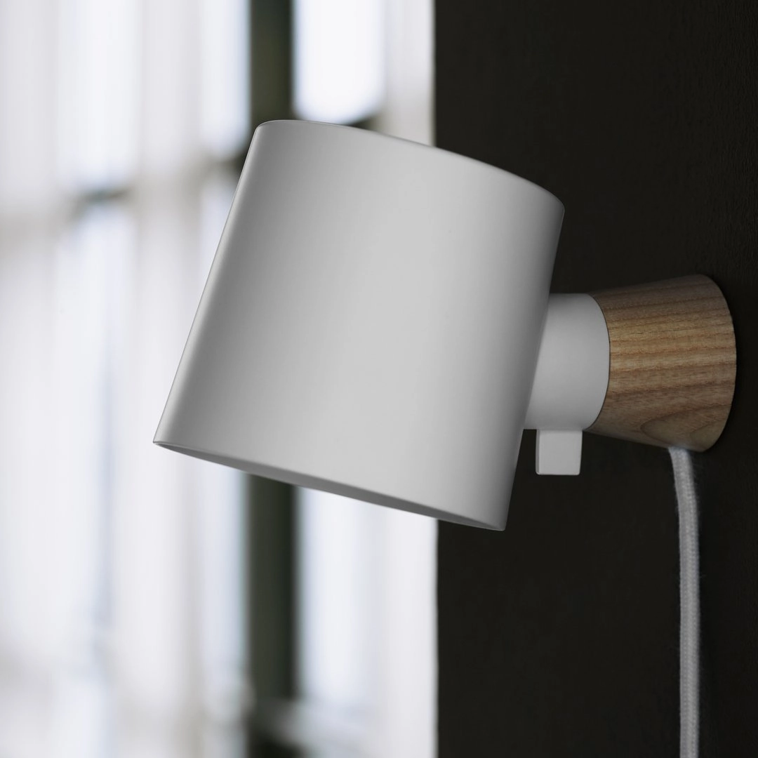 Rise Wall Lamp