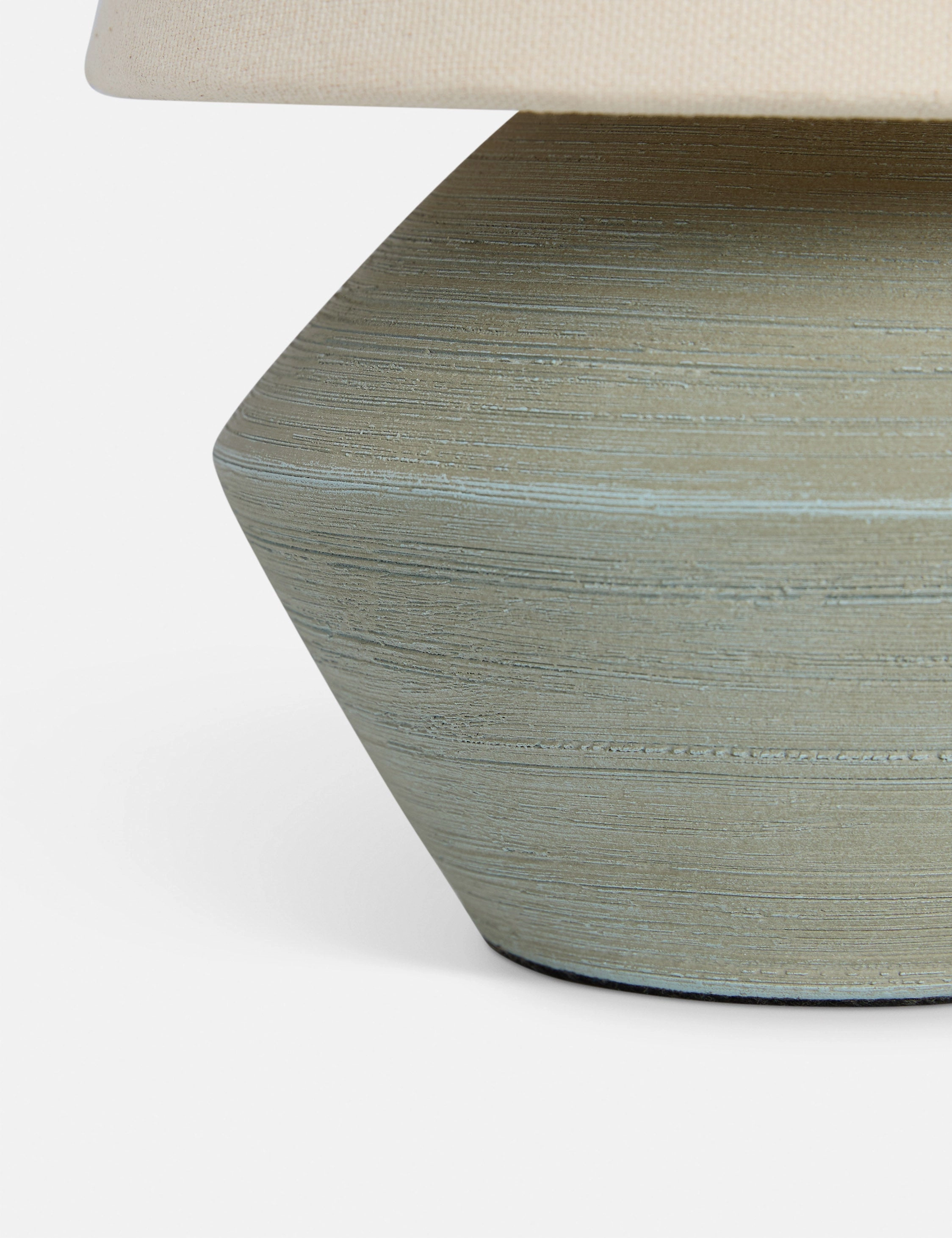 Seri Table Lamp