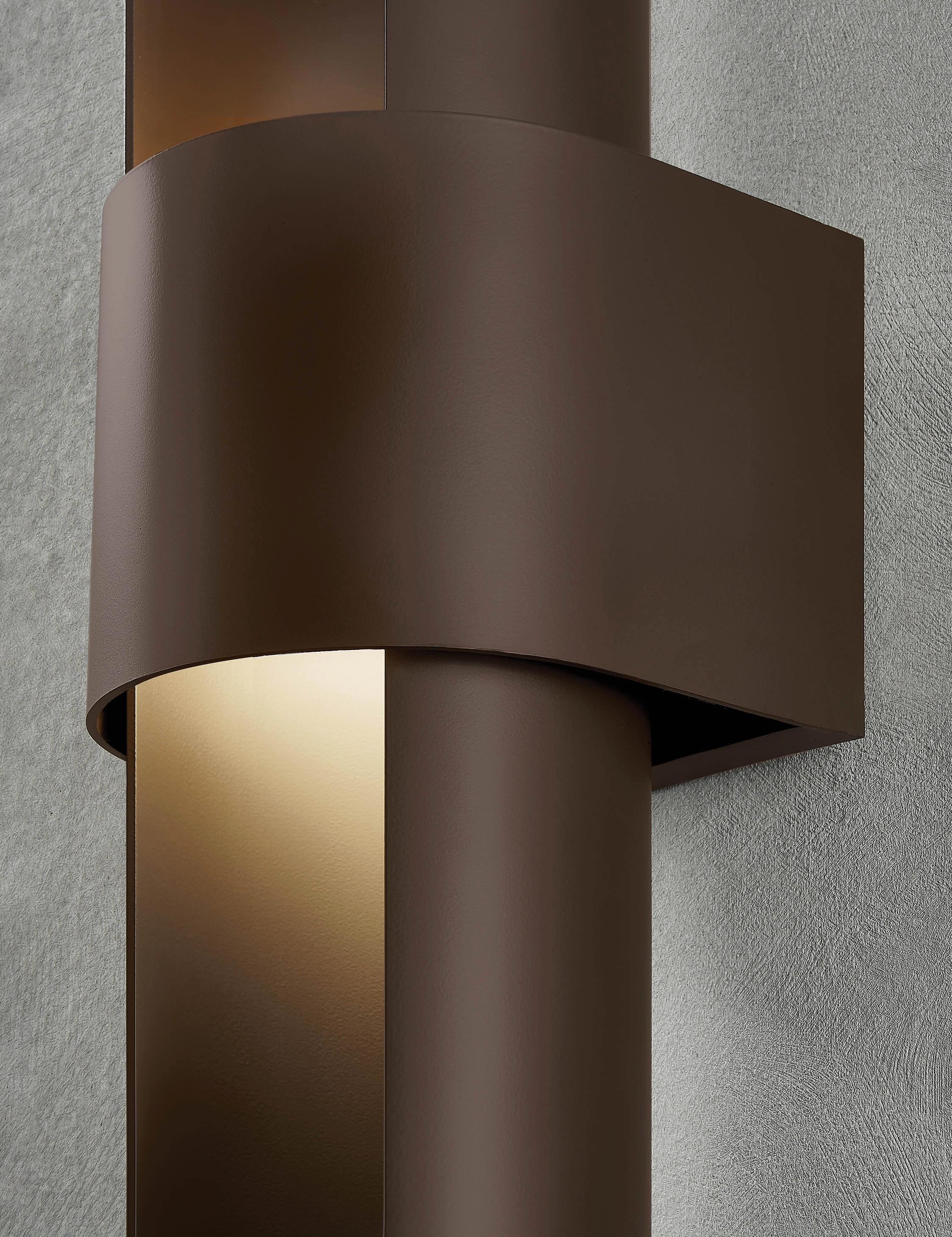 Shashi Outdoor Sconce