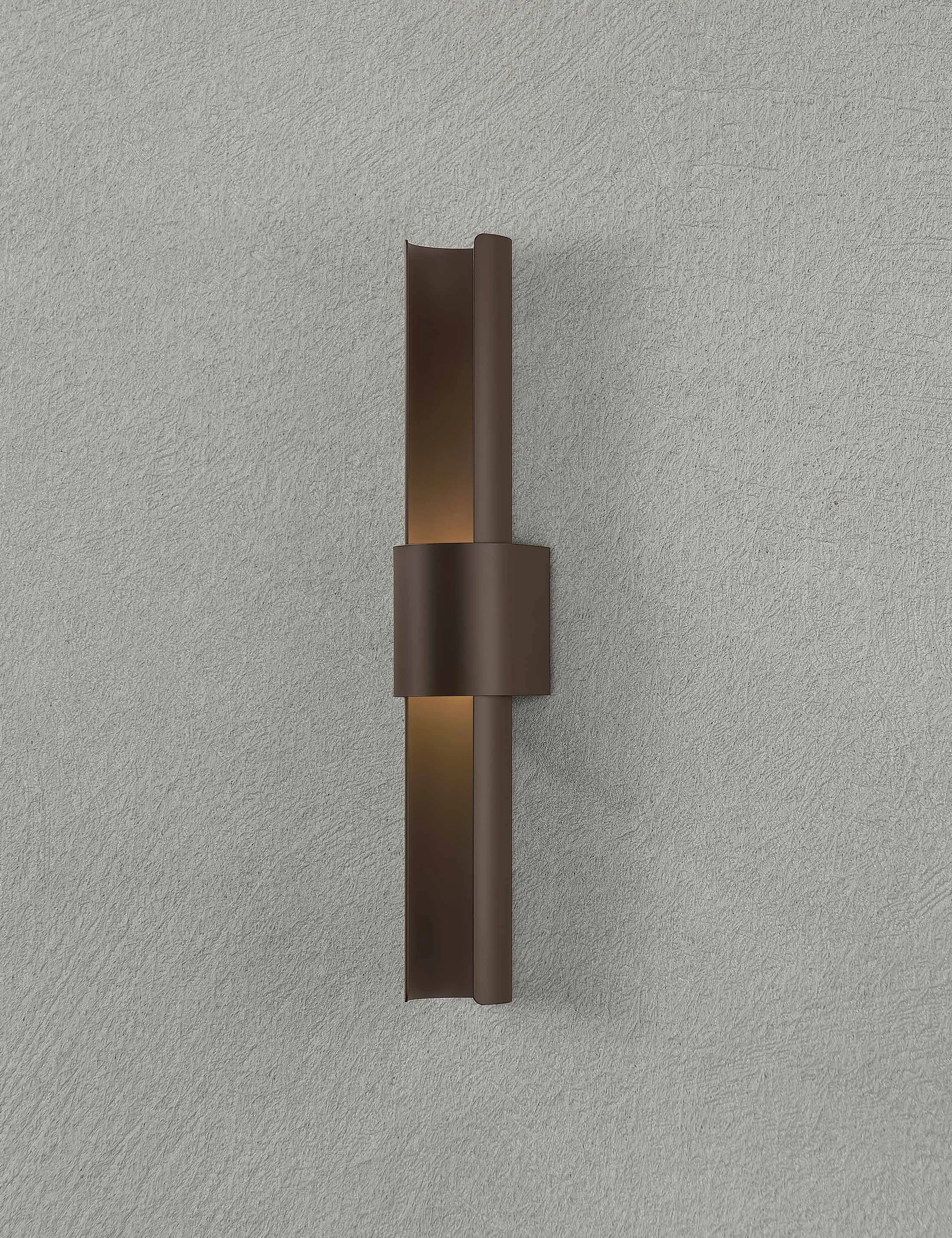 Shashi Outdoor Sconce