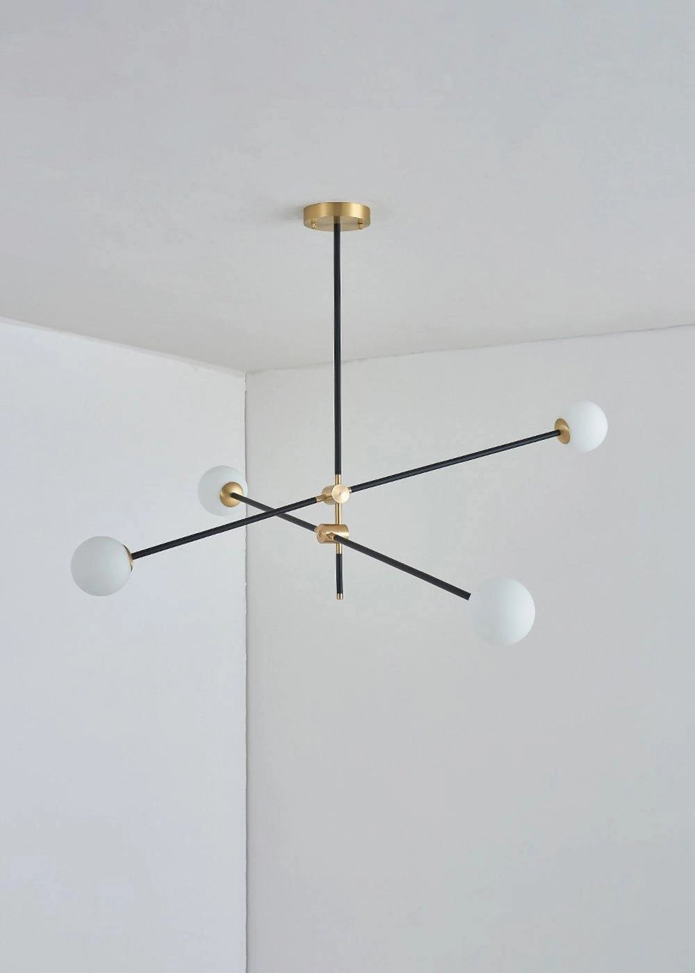 SI Chandelier