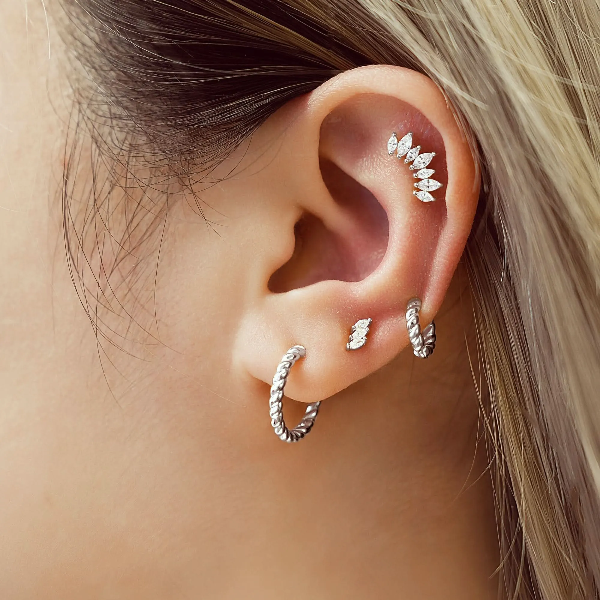 Silver Texture Medium Huggie Hoop Earrings E063-05H Ania Haie Jewellery