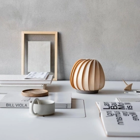 ST906 Mini Bordlampe 18 Tom Rossau - Naturlig Birk ambient lighting fixture