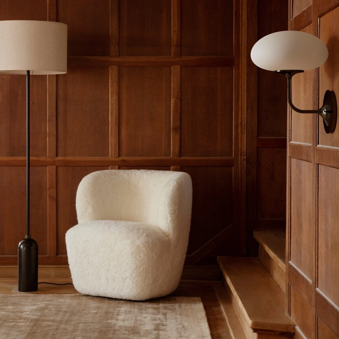 Stemlite Wall Lamp