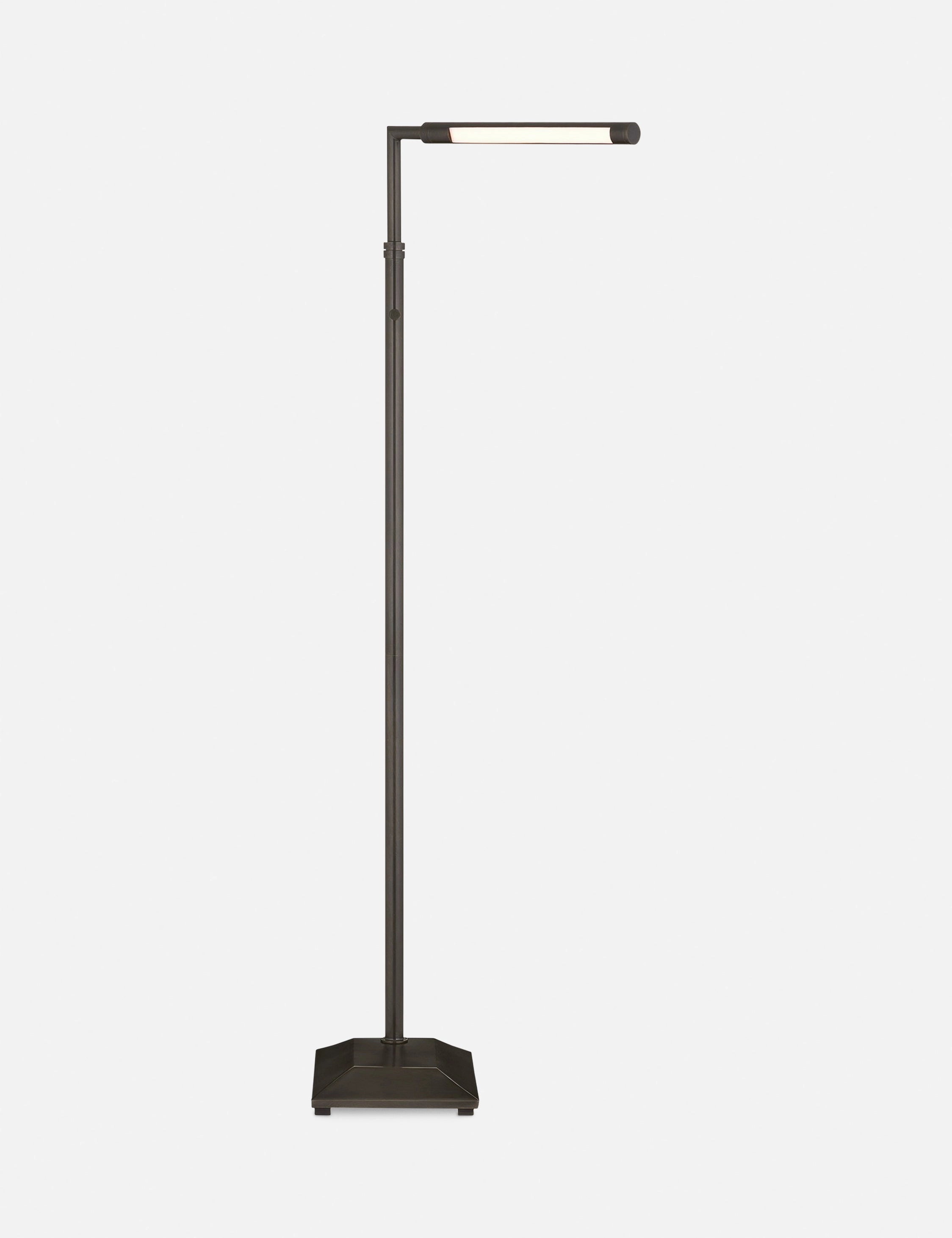 Stern Floor Lamp