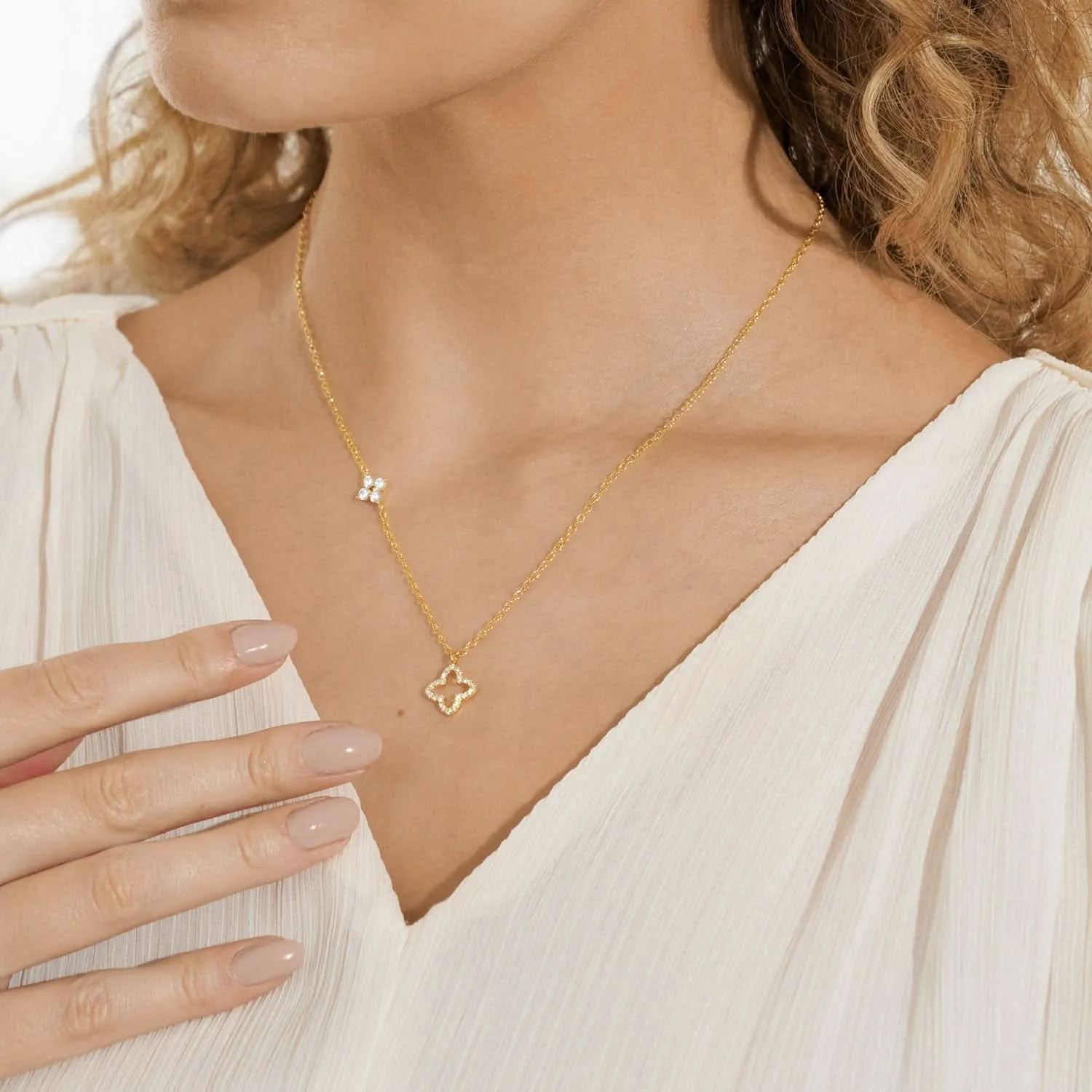 Style Stories Pave Clover Gold Plated Necklace 7724 Joma Jewellery