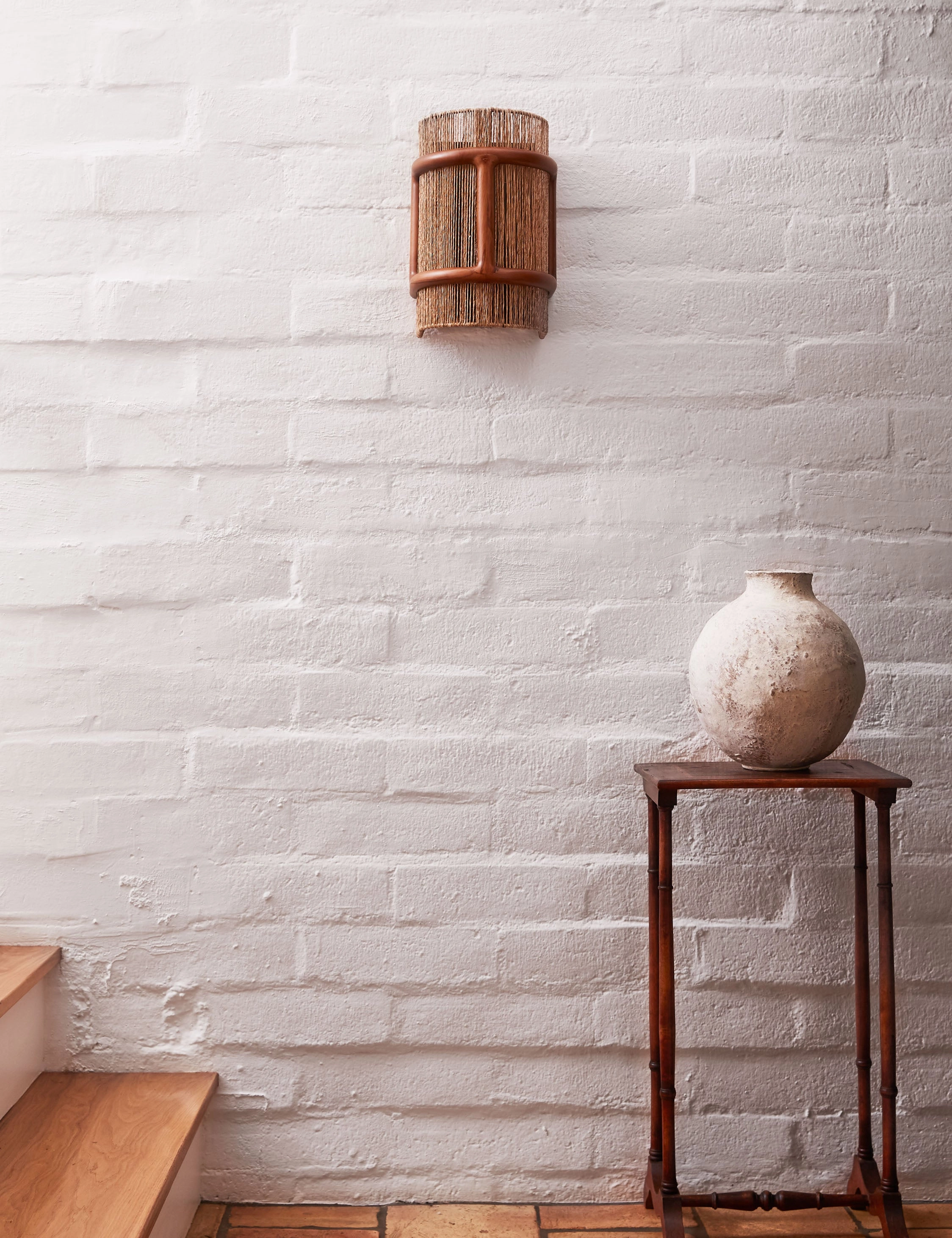 Suma Sconce