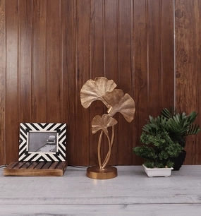 Trinity Gold Leaves lamp Louis Poulsen chandelier