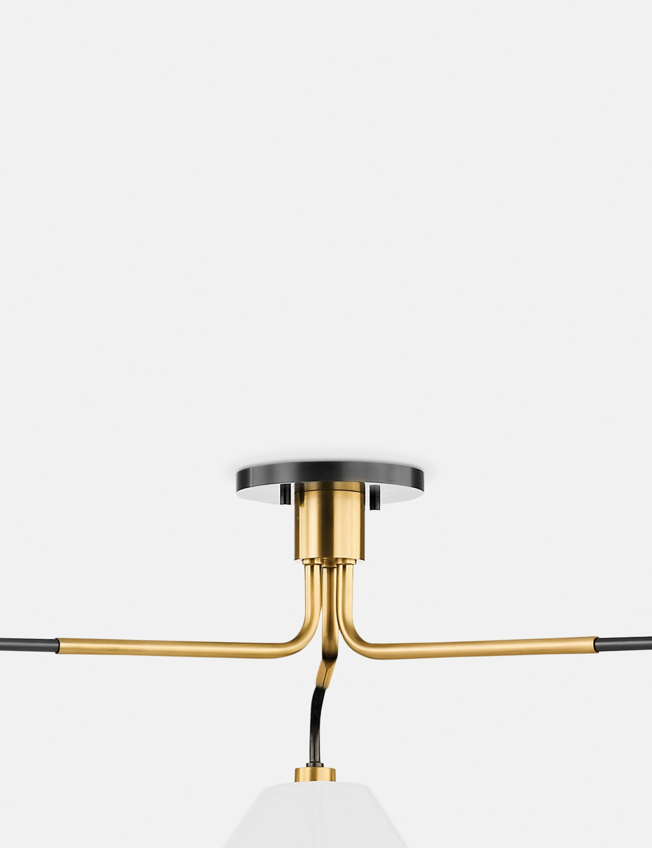 Tuen Chandelier