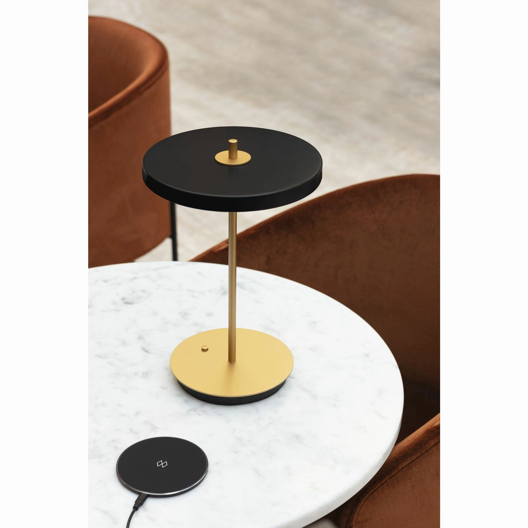Umage Asteria Move Table Lamp, Black V2