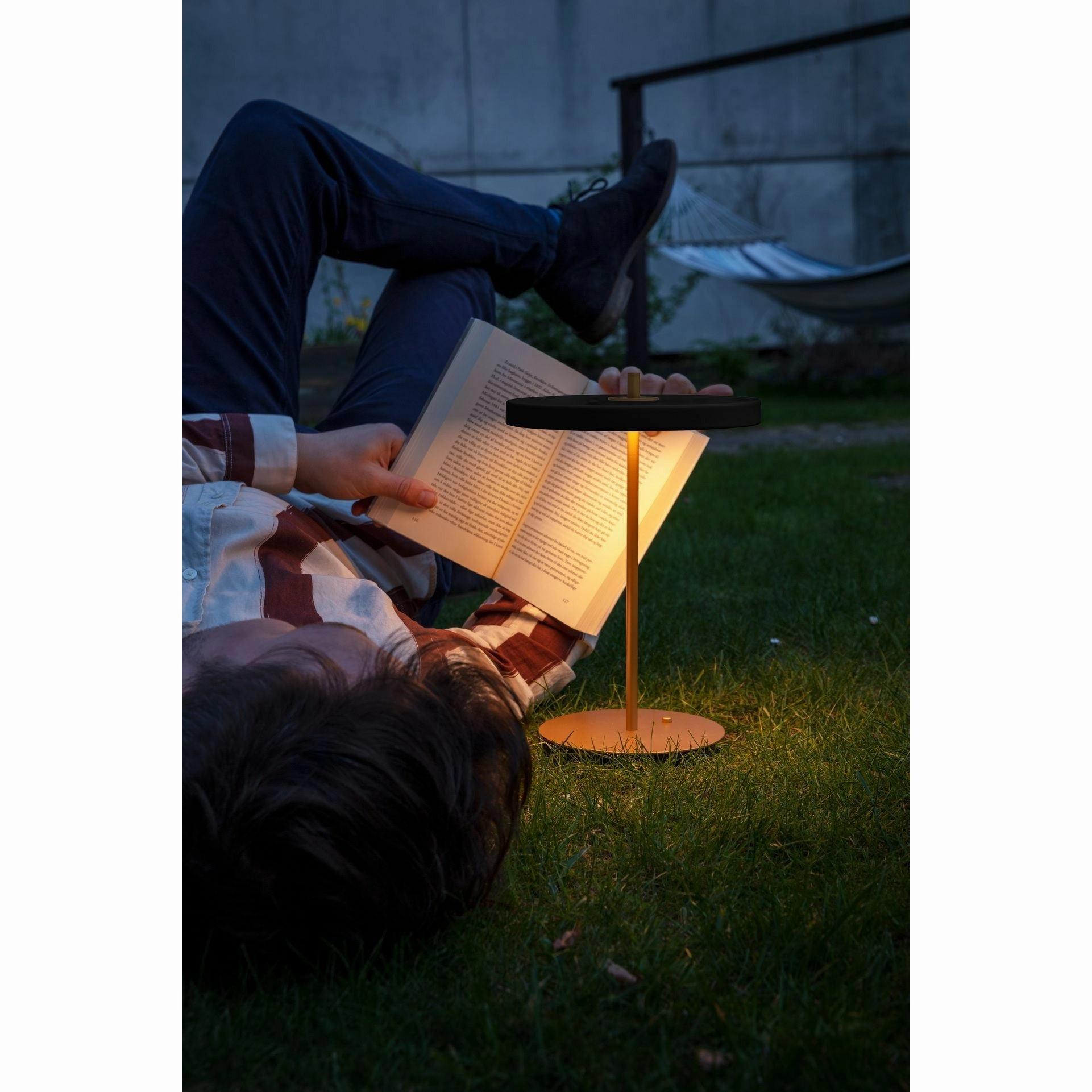 Umage Asteria Move Table Lamp, Black V2