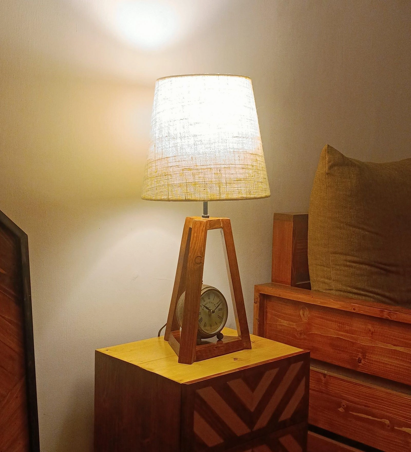 Vantage Brown Wooden Table Lamp with White Jute Lampshade (BULB NOT INCLUDED)