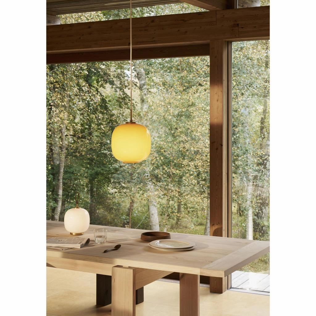 VL45 RADIOHUS PORTABLE PALE ROSE GLAS